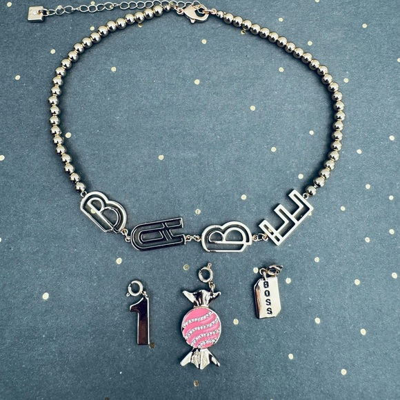 Beautiful BABE choker necklace with removable charms Allergy free & adjustable - Picture 7 of 9